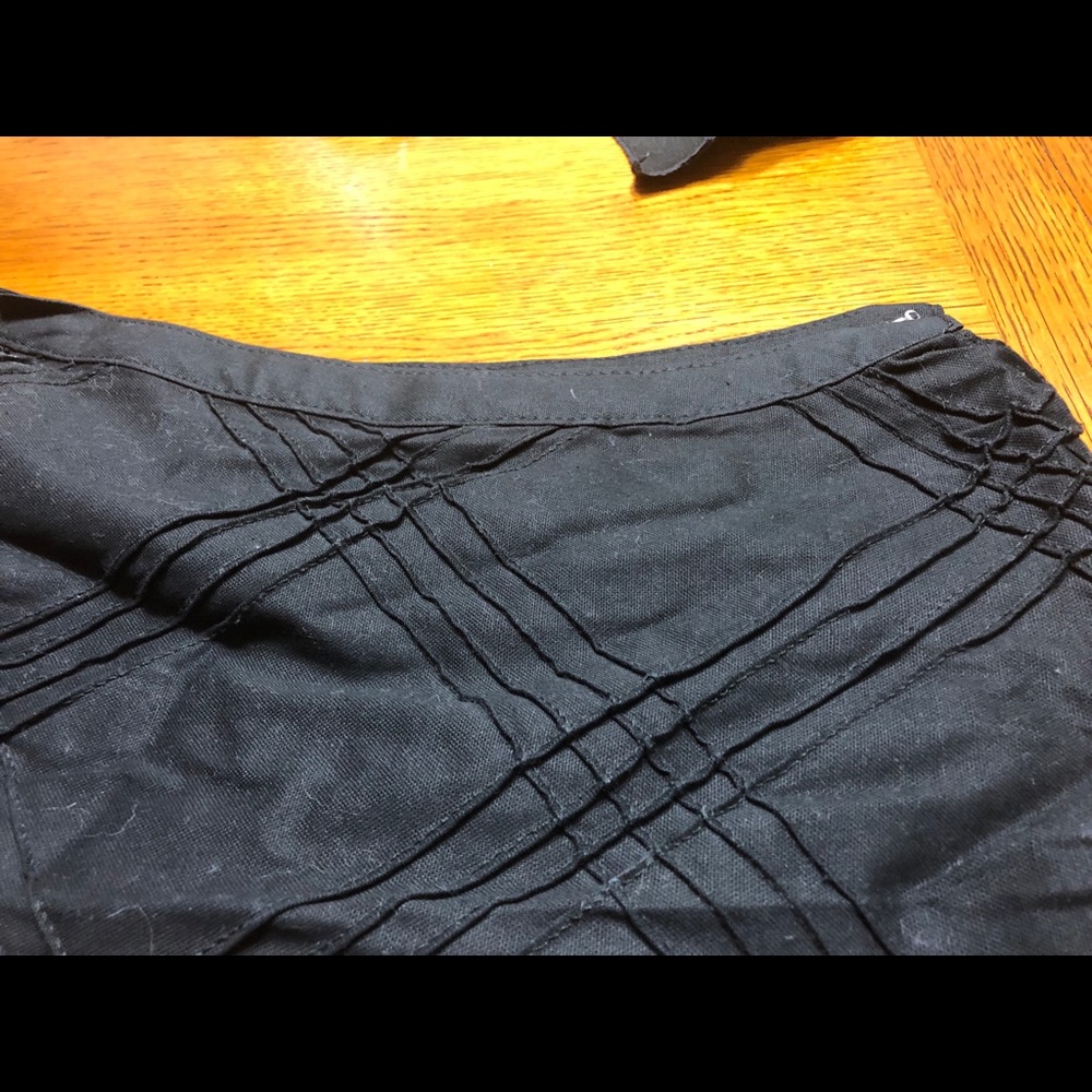 Thirty-One Black Textured Purse Skirt